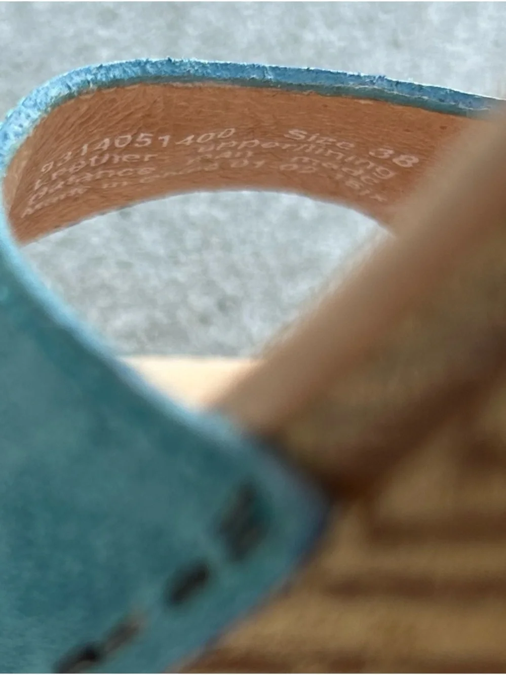 Dansko Sky Blue/ Turquoise Leather Slingback Clog Sandals - Like New! - Picture 8 of 10